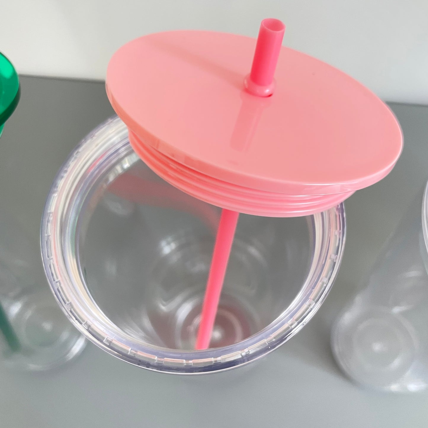 Plastic Lid and Straw for 24oz Double Wall Snow Globe Plastic Cup Tumbler-CNLCA