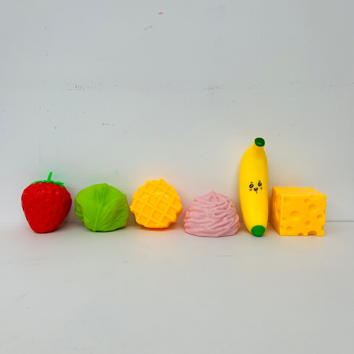 48Pcs 6 In 1 Crunchy Food Shape Squishy Toy Set Strawberry Cabbage Waffle Cheese Banana ASMR Crinkle Sound Squishies Fidget Toys-CNLCA