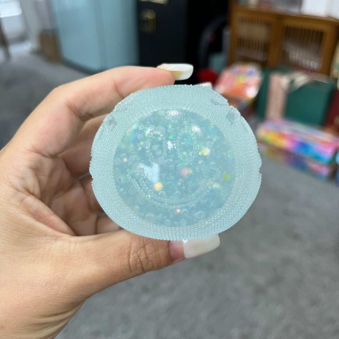 Glow in Dark Flower Power Smile Squishy Stress Relief Smiley Face Fuzzy Ball Schylling Squish Fidget Toy-CNLCA