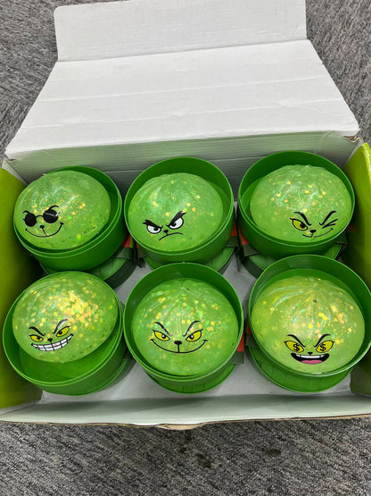 8.5cm Xmas Glow in dark Grinch Bun Squishy Glowing Grinch Dumpling Squeeze Fidget Toys for Christmas-CNLCA