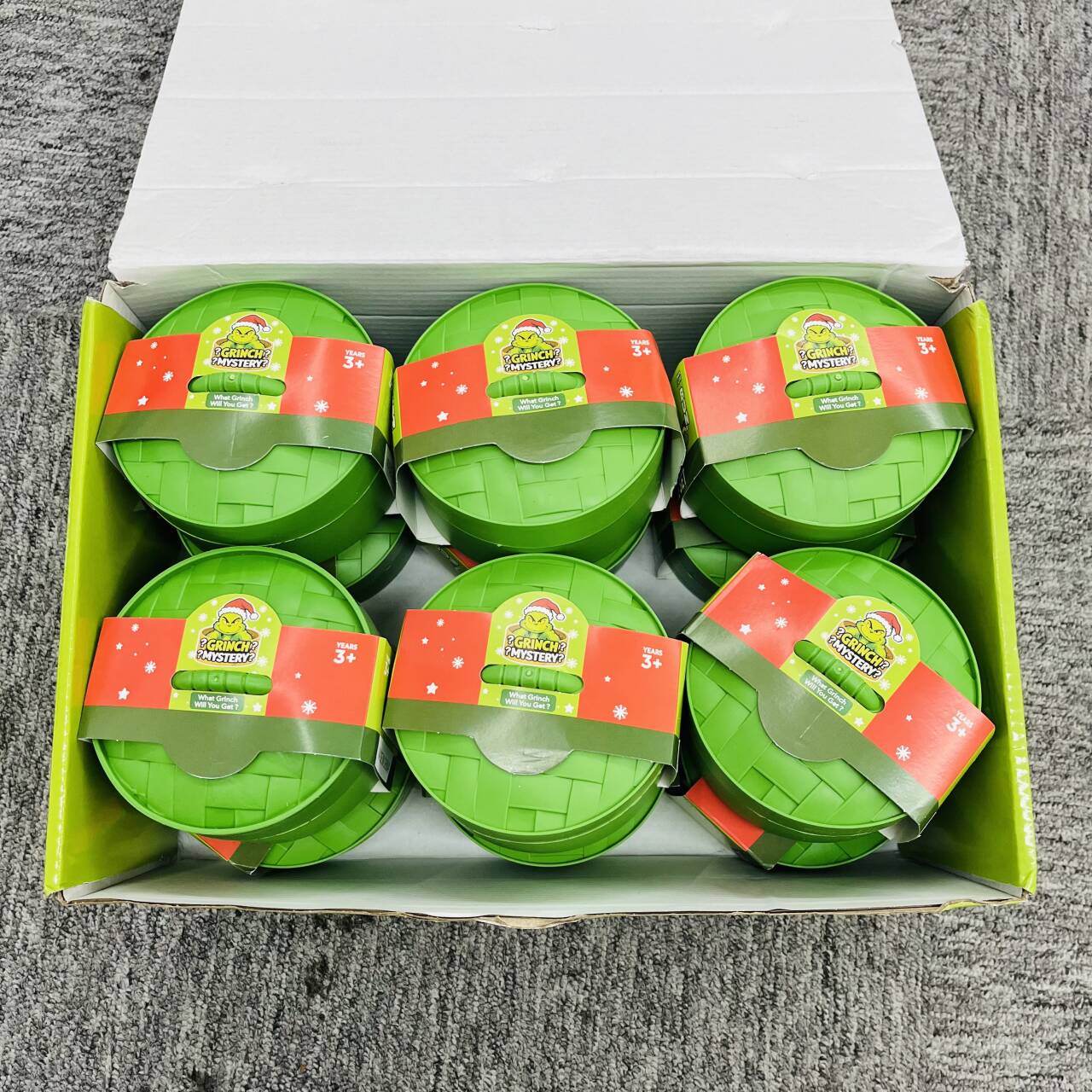 8.5cm Xmas Glow in dark Grinch Bun Squishy Glowing Grinch Dumpling Squeeze Fidget Toys for Christmas-CNLCA