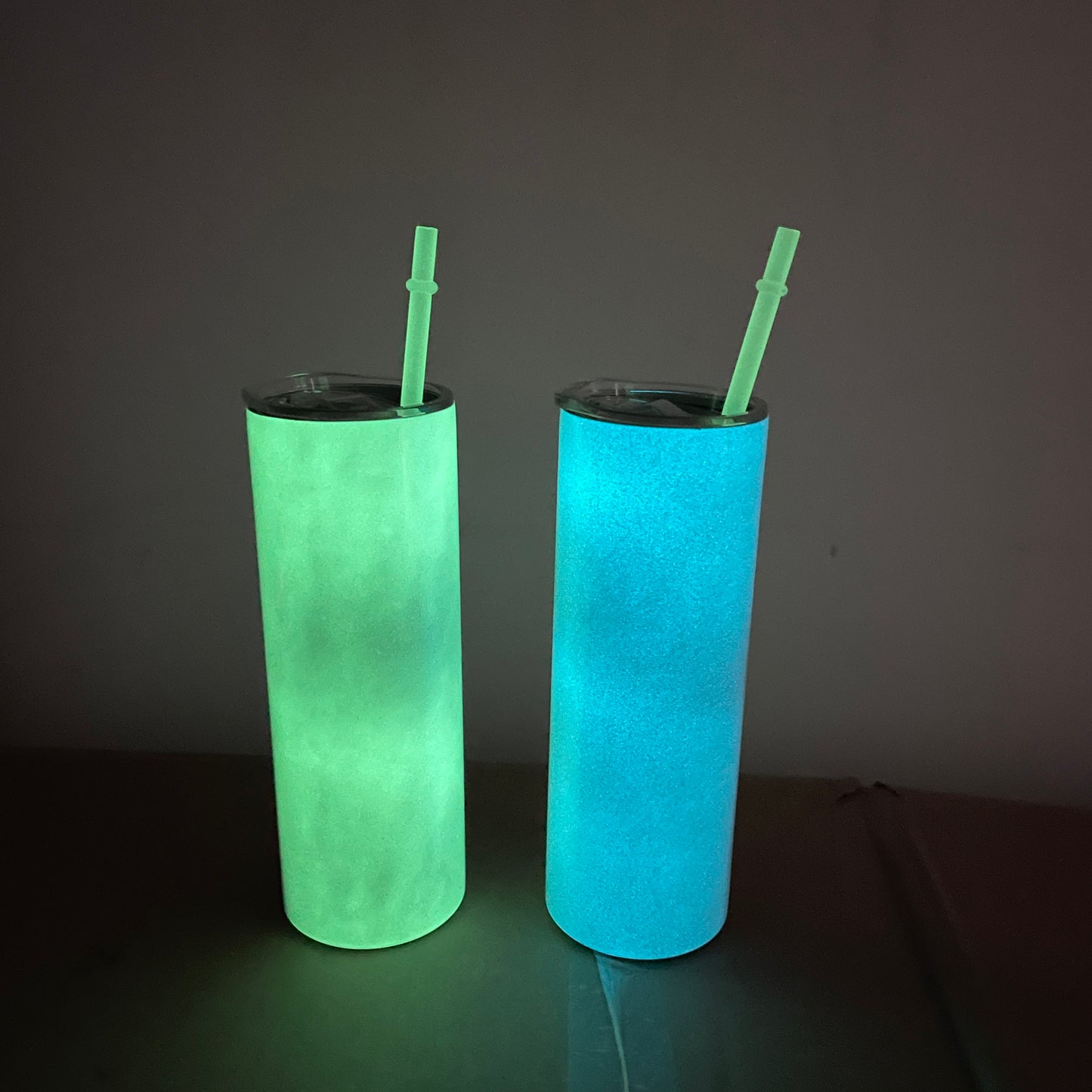 China Warehouse Blank Sublimation Glow In Dark 20oz Tumbler With Lid And Straw For DIY Sublimation Printing-CNLCA